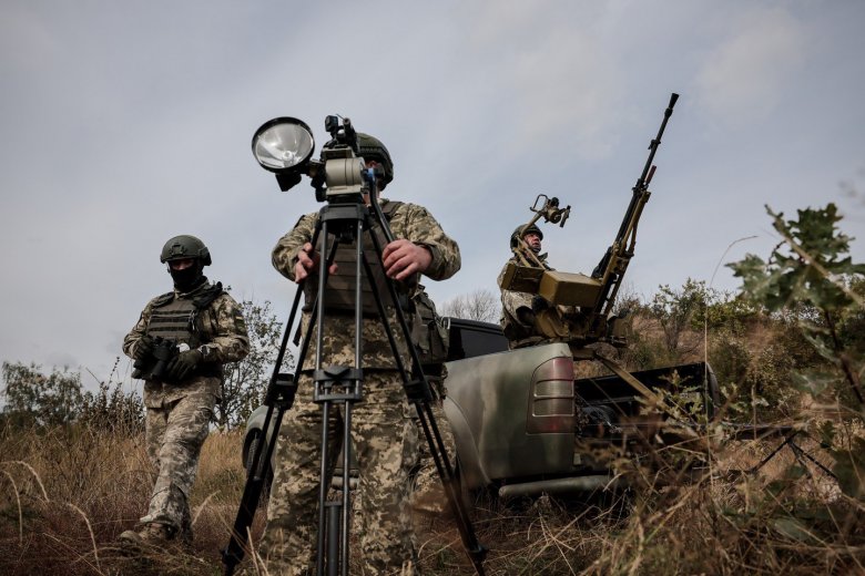 Orosz drónokat lőtt le az ukrán légvédelem – Az amerikai fegyverek egy része már megérkezett Ukrajnába